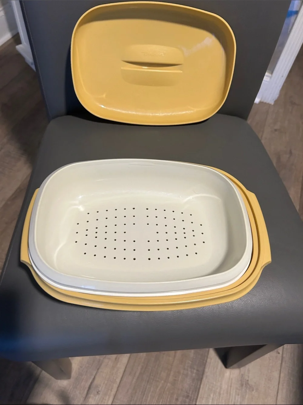 Vintage Tupperware  Microwave Steamer and Serving Bowl - Home Kitchen